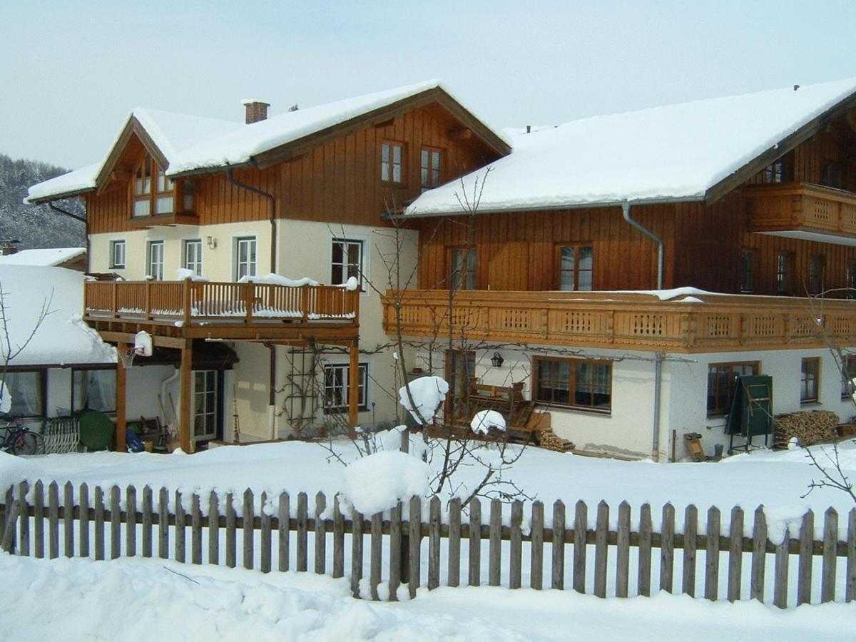 Gaestehaus Alpin - Inkl. Chiemgau-Karte Берґен Екстер'єр фото