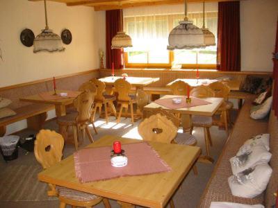 Gaestehaus Alpin - Inkl. Chiemgau-Karte Берґен Екстер'єр фото