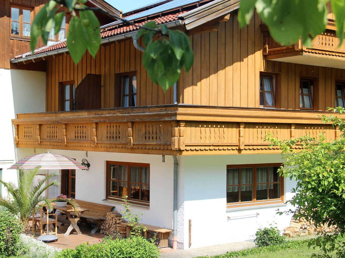 Готель Gaestehaus Alpin-Ab 1. Mai Chiemgau-Karten Betrieb Берґен Екстер'єр фото